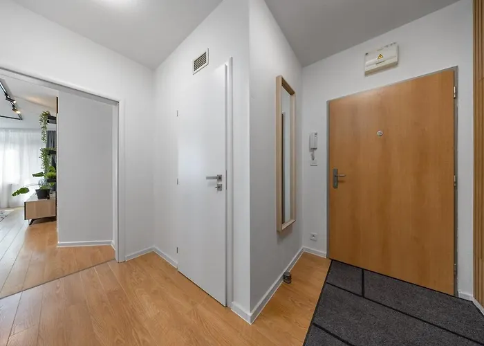 Modern Living, Design & Parking 아파트 브라티슬라바