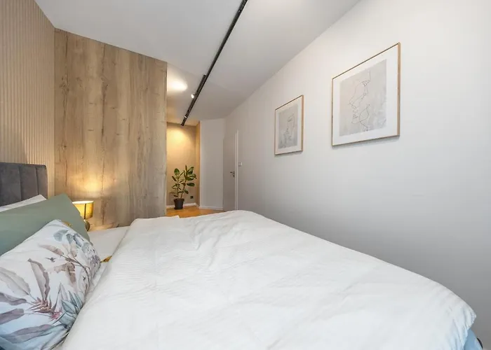 Modern Living, Design & Parking 아파트 브라티슬라바