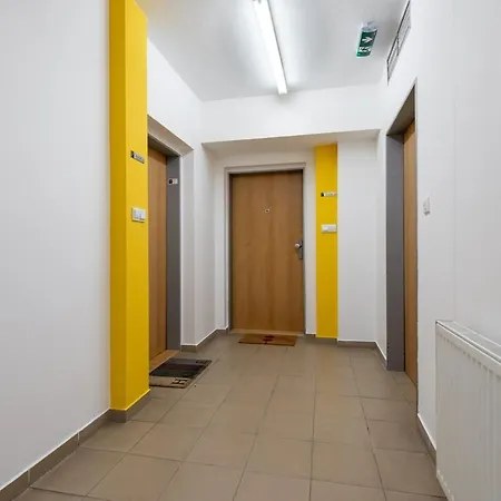 Apartman Modern Living, Design & Parking